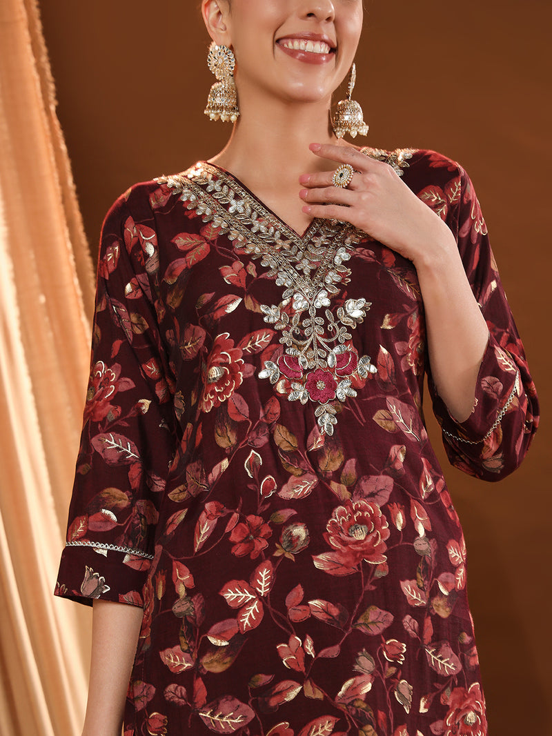 Embroidered Charm V-neck Kurta Set