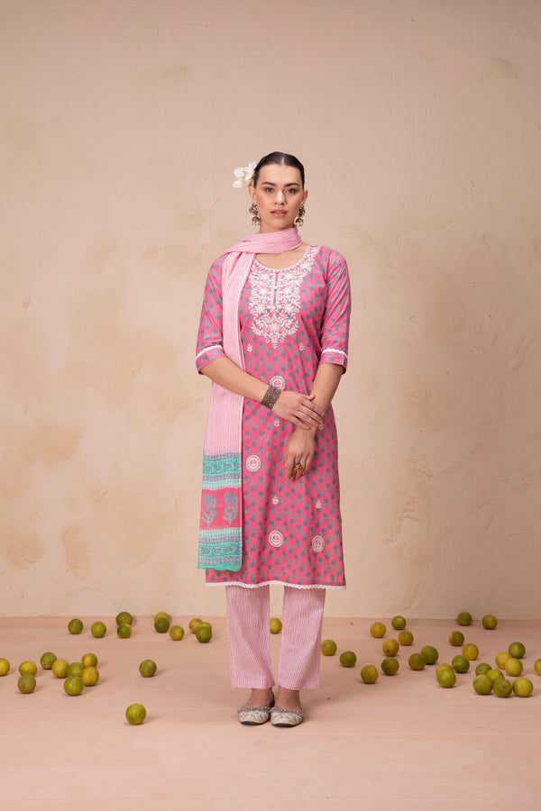 Round Neck Pink Printed Kurta Set with Duptta